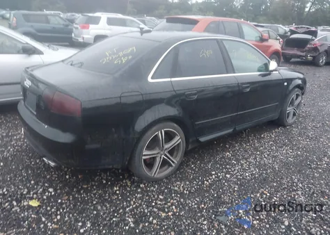 2005 Audi S4 4.2 from USA, damaged, VIN WAUGL78E65A542815